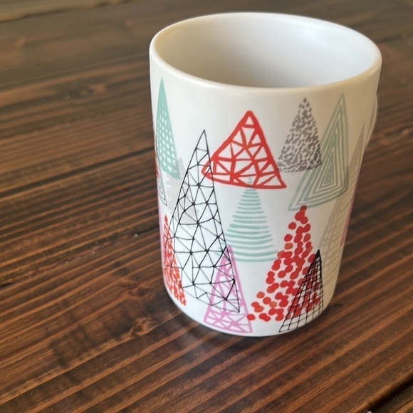 Starbucks Christmas Winter 2017 12 oz Stoneware Mug - Picture 4 of 6